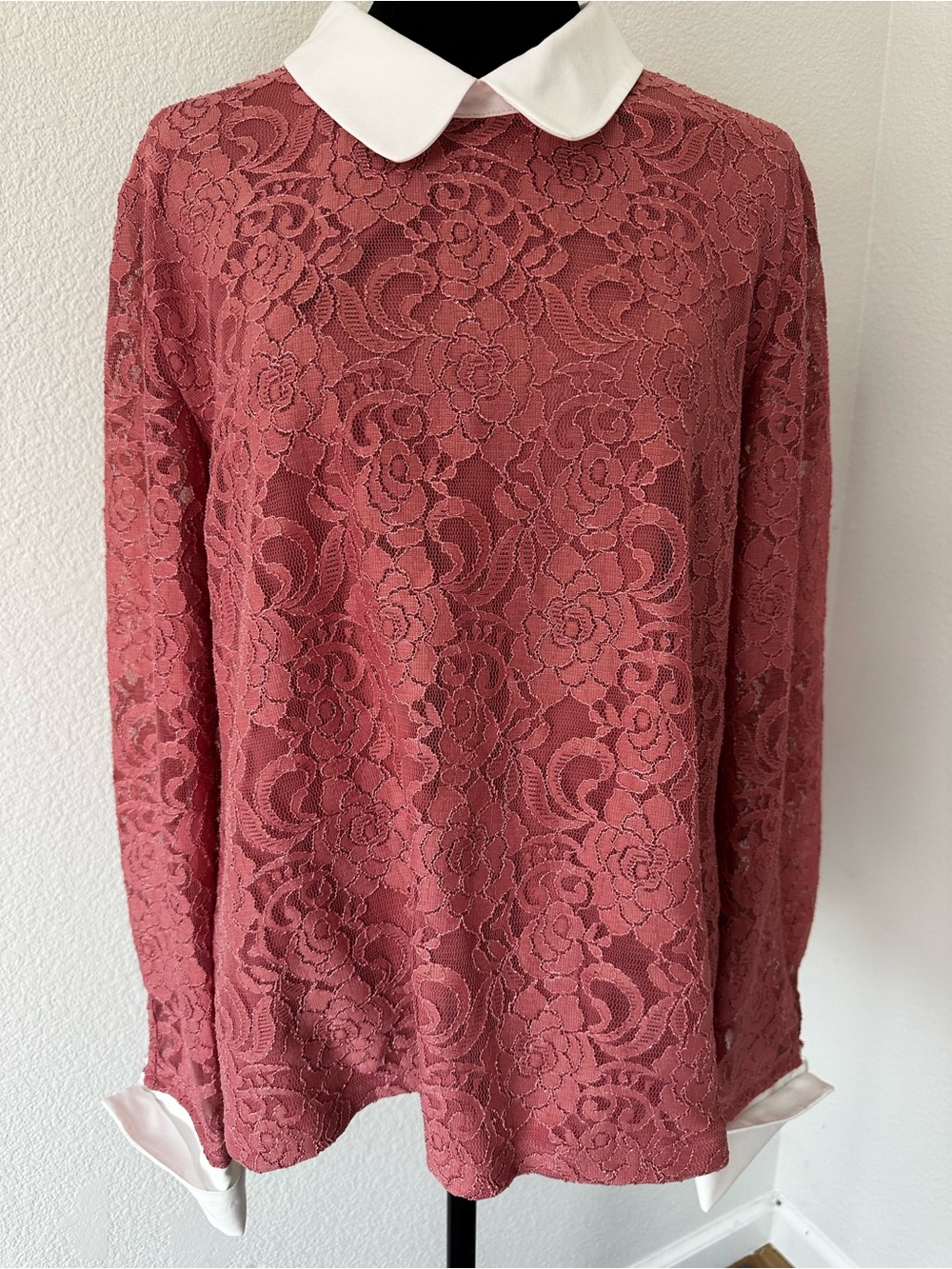 NWT Karl Lagerfeld Paris Pink Floral Lace Blouse White Collar L
